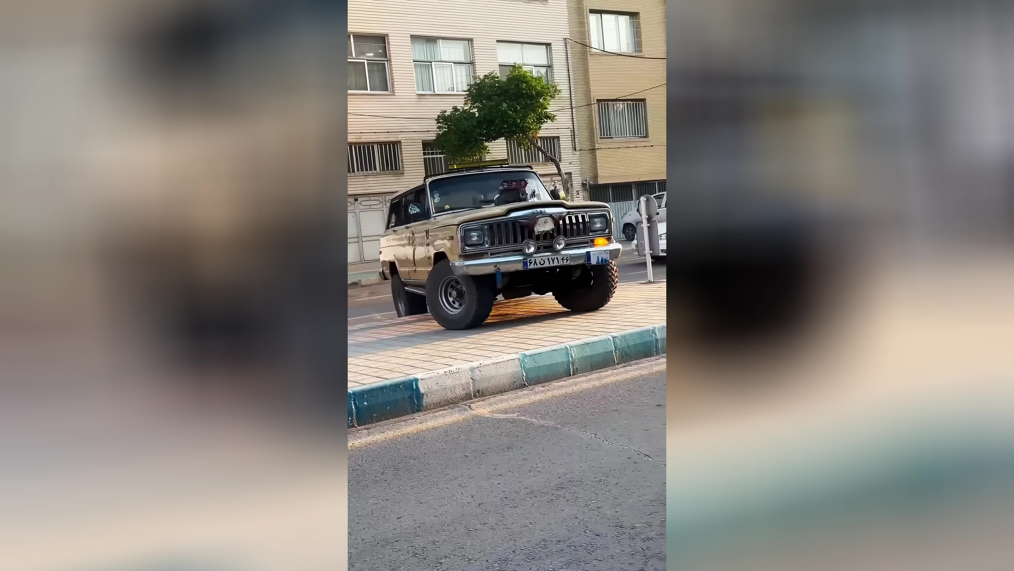 پوستر وحشی ترین جیپ آهو ایران🔥