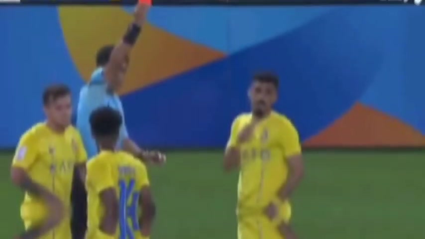 پوستر خلاصه بازی پرسپولیس و النصر ، عذرخواهی عجیب بیرانوند از...