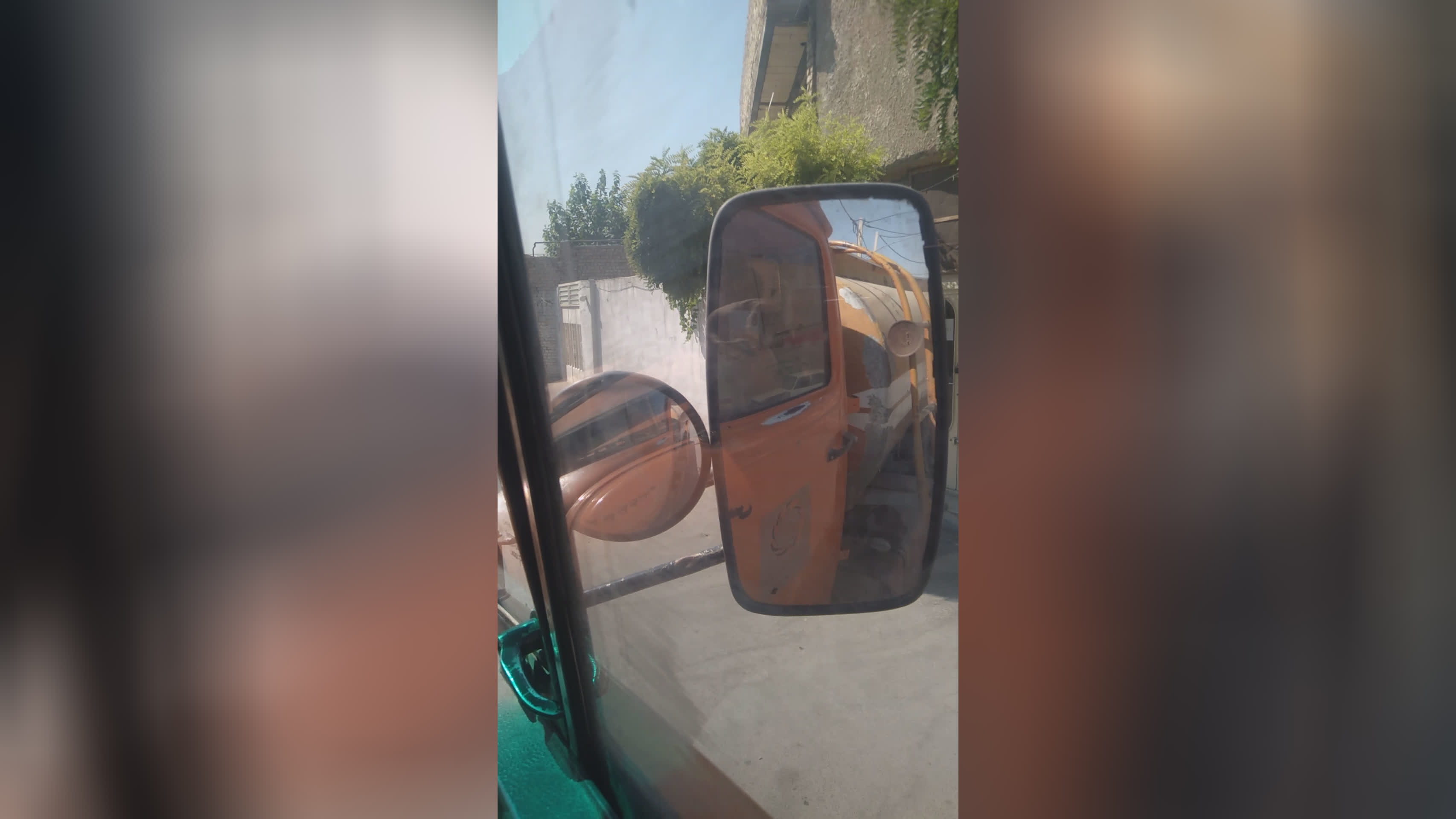 بدون شرح