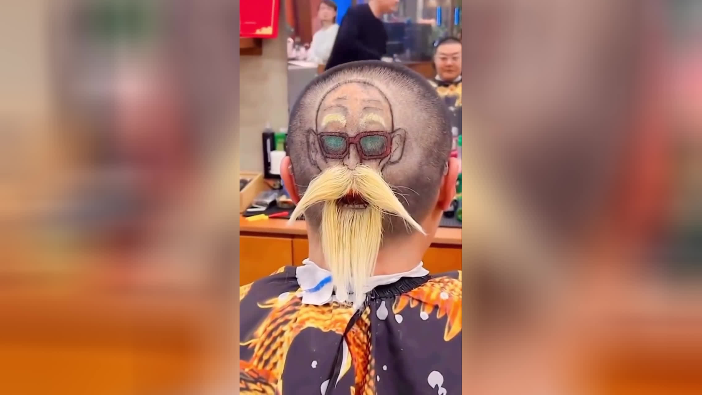 پوستر وضعیت آرایشگاهها و مدل های جدید😁😁😁😁😁😅
