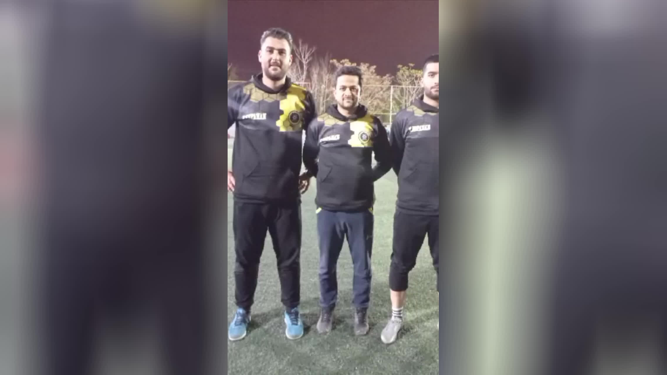 پوستر آکادمی فوتبال در اصفهان