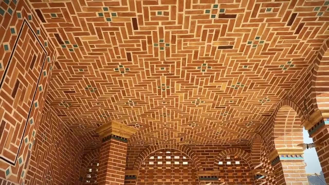 معرفی تنور پیتزا علیپور