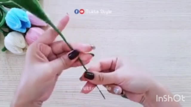 پوستر آموزش گلسازی با پیپ پاک کن